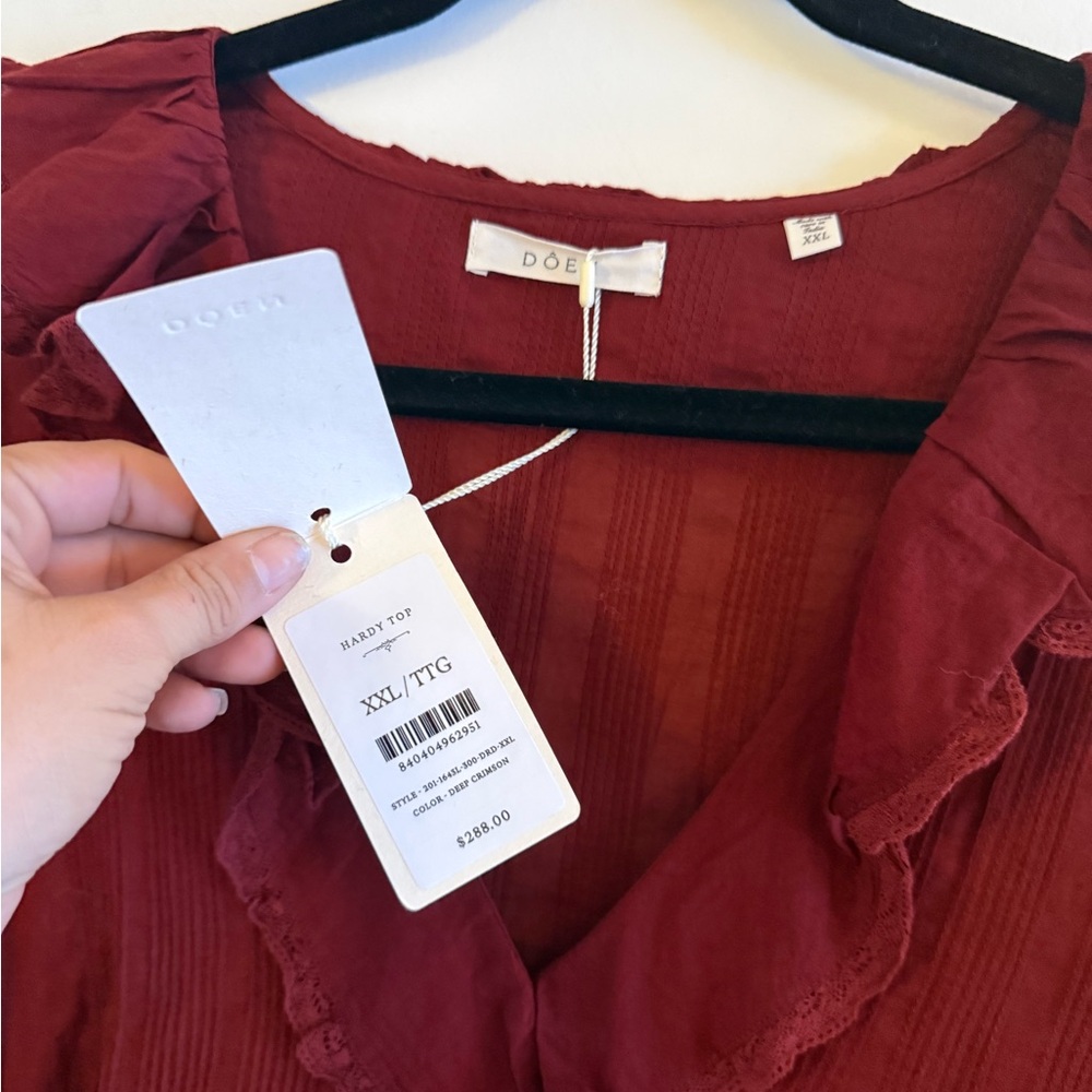 Doen Hardy Top in Deep Crimson - Picture 4 of 12